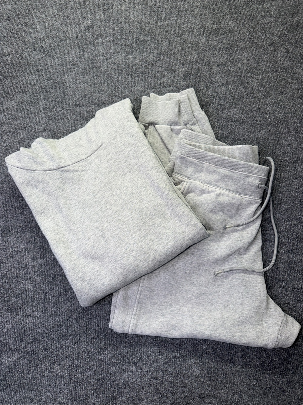 JoyLab Heather Gray Fleece Joggers and Hoodie